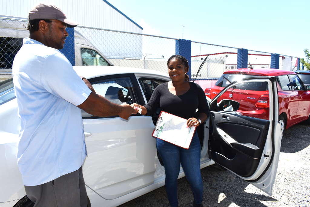 leisure car rental st maarten earlyn jean customer